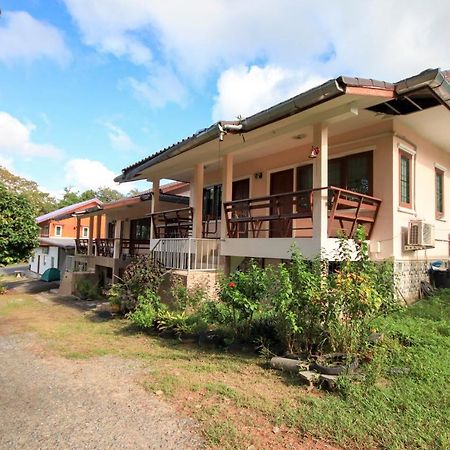 Oyo 75373 Chamil House Hotel Nai Harn Ngoại thất bức ảnh